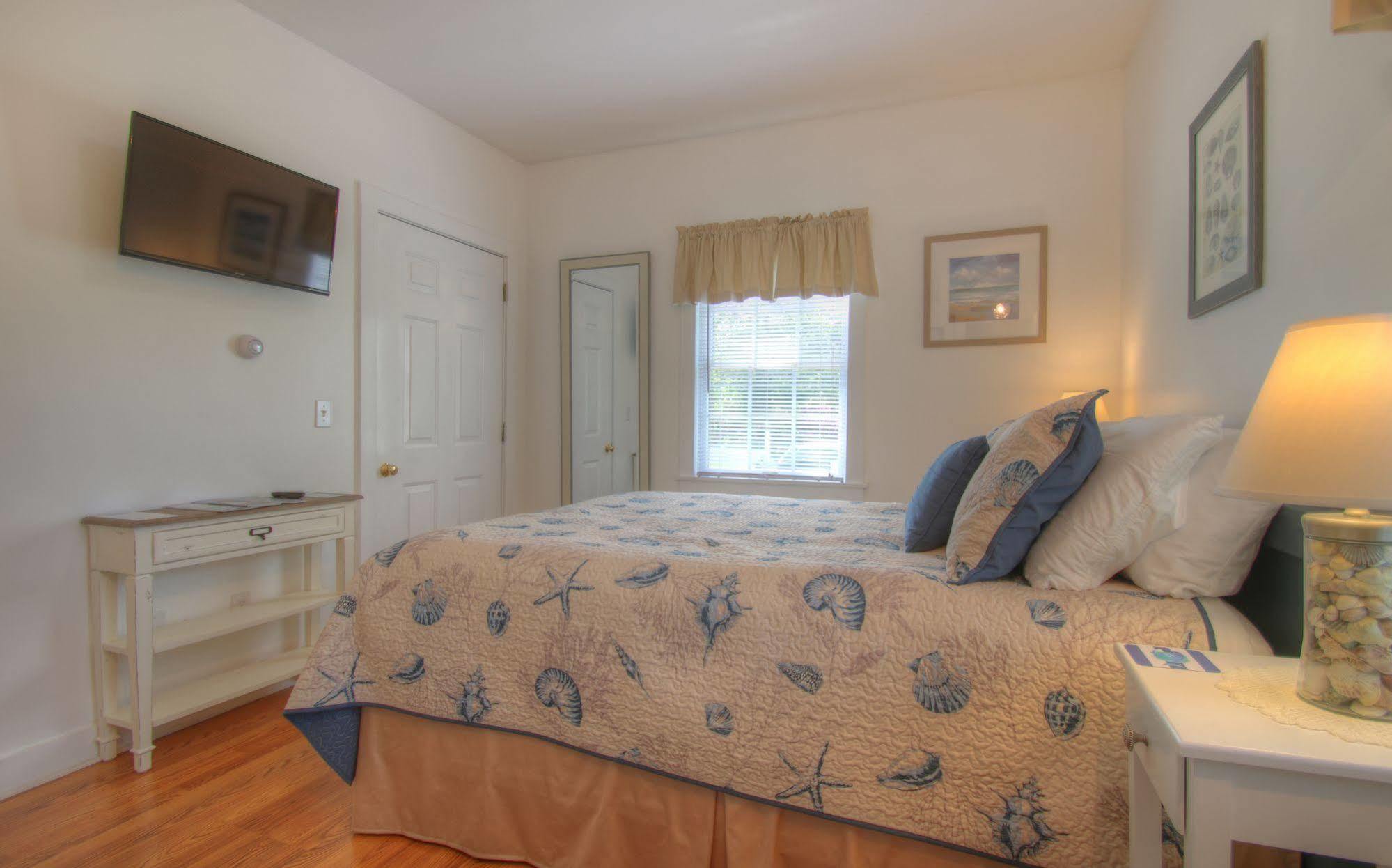 The Tern Inn Bed & Breakfast And Cottages West Harwich Exteriér fotografie